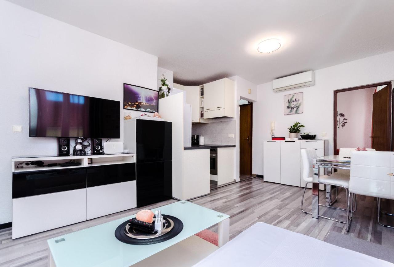 Apartment Mare Vrsar Bagian luar foto